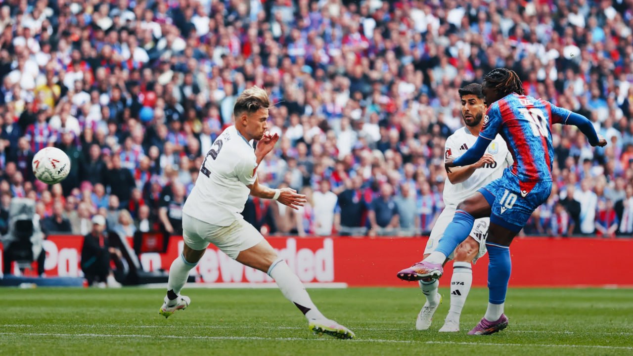 Crystal Palace vs Aston Villa (23:15 &#8211; 26/04) | Xem lại trận đấu
